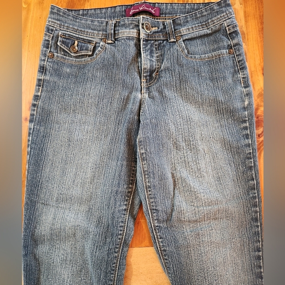 Gloria Vanderbilt Womens SIZE 8 Jeans. - Picture 3 of 5